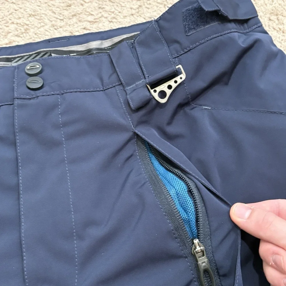 Oakley size men